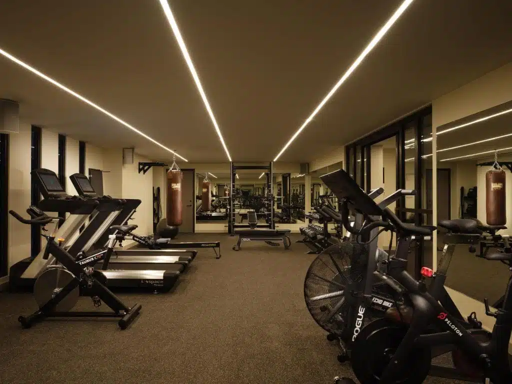 salle de fitness en appart hôtel à Londres